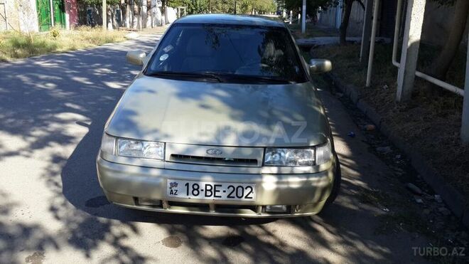LADA (VAZ) 2112 2004, 280,000 km - 1.5 l - Yevlax