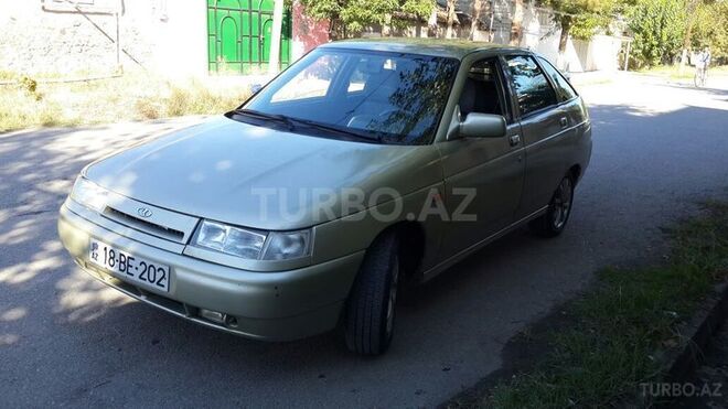 LADA (VAZ) 2112 2004, 280,000 km - 1.5 l - Yevlax
