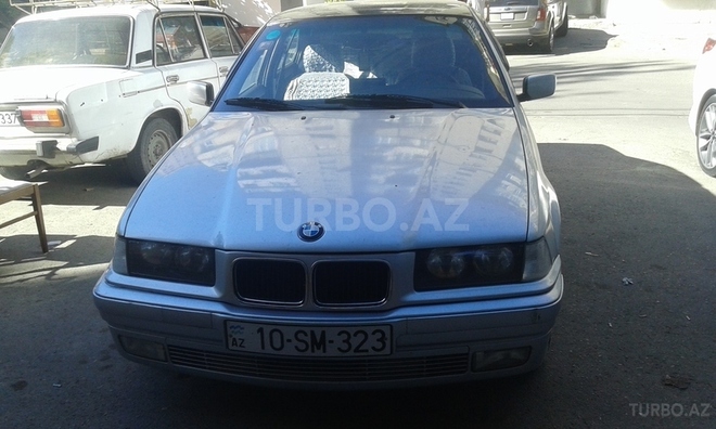 BMW 320 1995, 557,000 km - 2.0 l - Bakı
