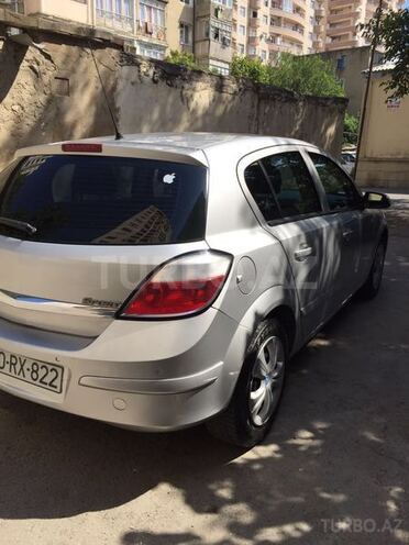 Opel Astra 2004, 140,000 km - 1.8 l - Bakı