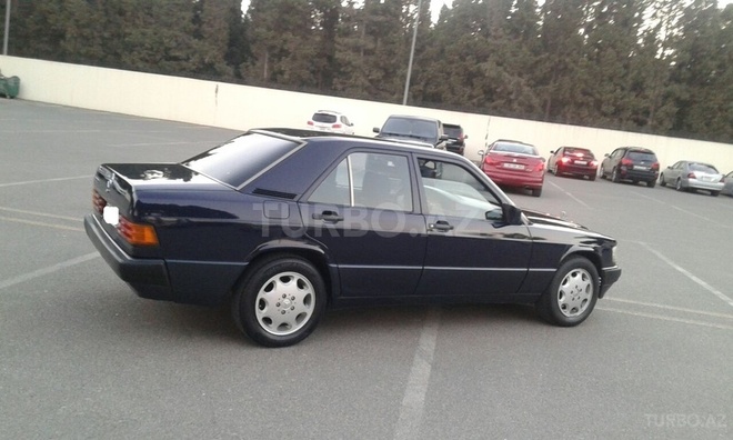 Mercedes 190 1994, 250,000 km - 2.0 л - Bakı
