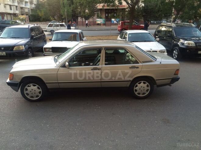 Mercedes 190 1989, 156,787 km - 2.0 l - Bakı