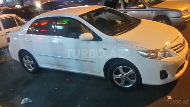 Toyota Corolla 2012, 127,000 km - 1.8 л - Sumqayıt