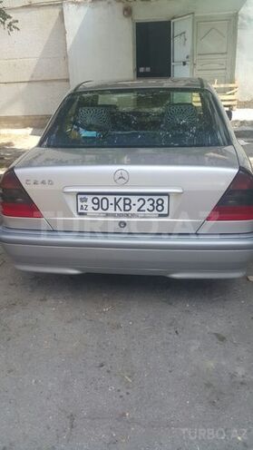 Mercedes C 240 1997, 260,000 km - 2.4 л - Bakı