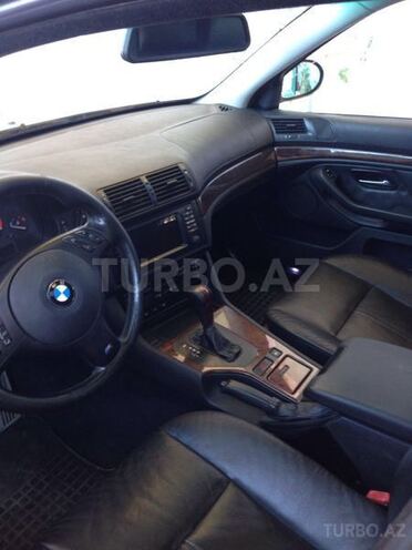 BMW 525 2002, 216,000 km - 2.2 l - Bakı