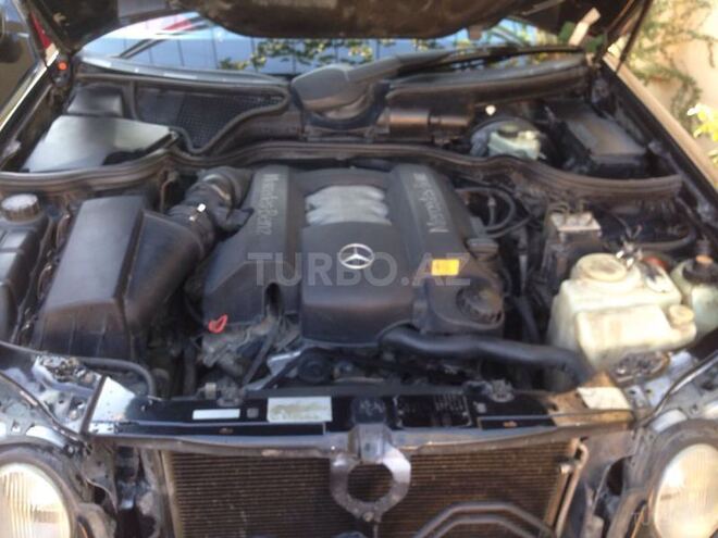 Mercedes E 240 1998, 250,000 km - 2.4 l - Bakı