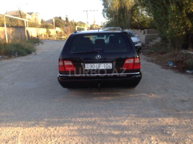 Mercedes E 240 1998, 250,000 km - 2.4 l - Bakı