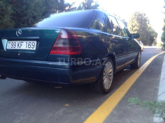 Mercedes C 220 1996, 250,000 km - 2.2 l - Bakı