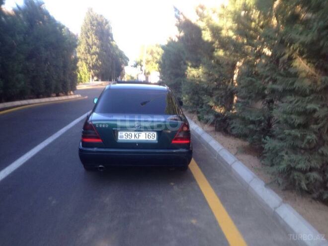Mercedes C 220 1996, 250,000 km - 2.2 l - Bakı