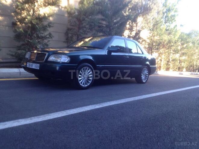 Mercedes C 220 1996, 250,000 km - 2.2 l - Bakı