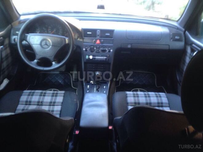 Mercedes C 220 1996, 250,000 km - 2.2 l - Bakı