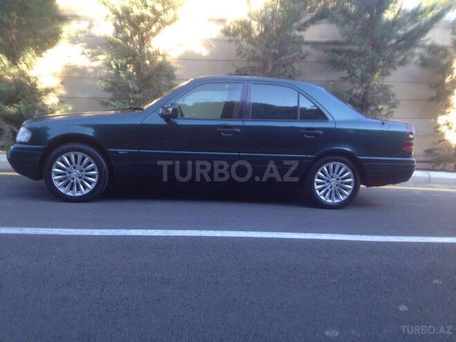 Mercedes C 220 1996, 250,000 km - 2.2 l - Bakı