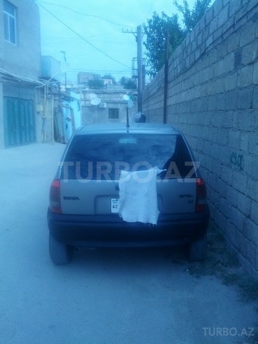 Opel Corsa 1995, 212,000 km - 1.4 l - Bakı