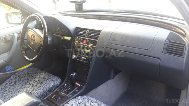 Mercedes C 230 1997, 361,000 km - 2.3 l - Lənkəran