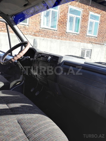 GAZ 2705 2004, 142,000 km - 2.3 l - Lənkəran