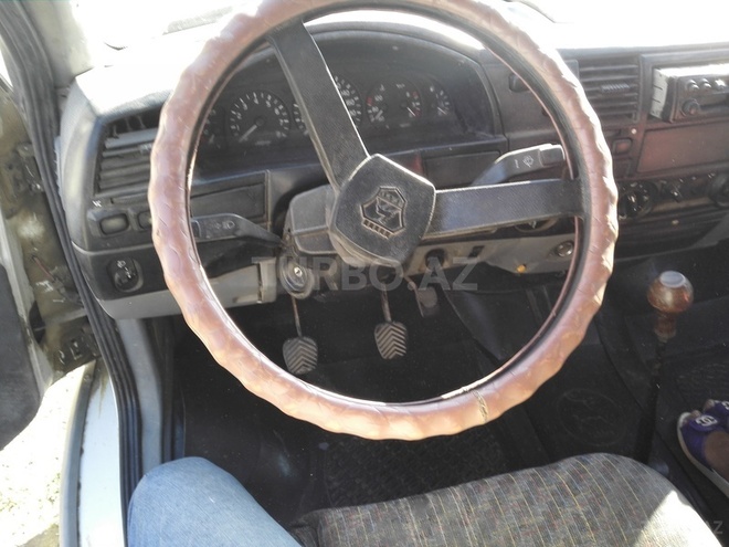 GAZ 2705 2004, 142,000 km - 2.3 l - Lənkəran