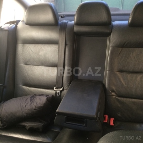Volkswagen Passat 2003, 200,000 km - 1.8 l - Xırdalan