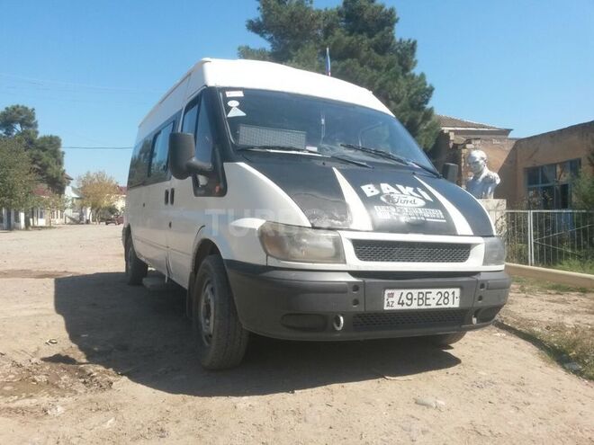 Ford Transit 2004, 688,369 km - 2.4 л - Saatlı