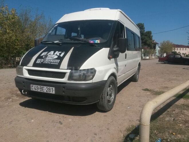Ford Transit 2004, 688,369 km - 2.4 л - Saatlı
