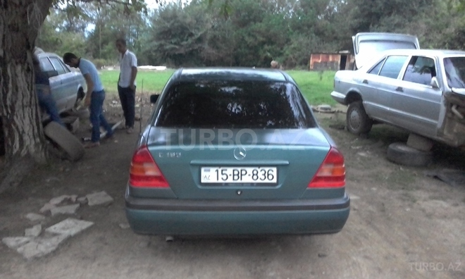 Mercedes C 180 1993, 350,000 km - 1.8 l - Masallı