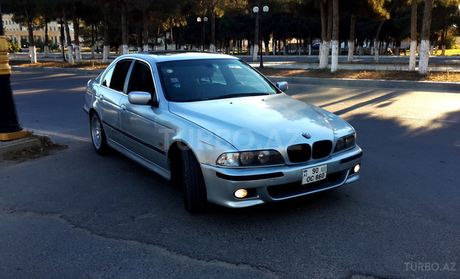 BMW 528 1997, 290,000 km - 2.8 l - Bakı