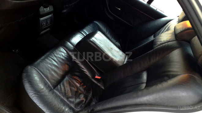 BMW 528 1997, 290,000 km - 2.8 l - Bakı