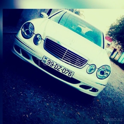 Mercedes E 320 2004, 205,000 km - 3.2 л - Tovuz