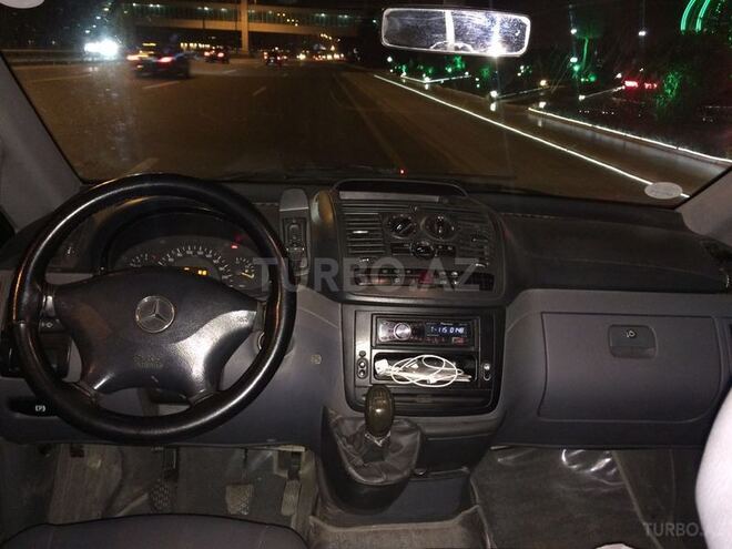 Mercedes Vito 2006, 180,000 km - 2.2 л - Bakı