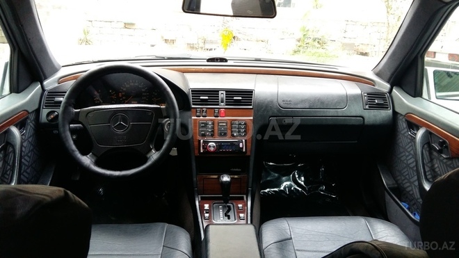 Mercedes C 220 1995, 230,000 km - 2.2 л - Bakı