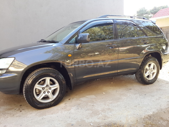Toyota Harrier 2002, 270,000 km - 3.0 l - Bakı