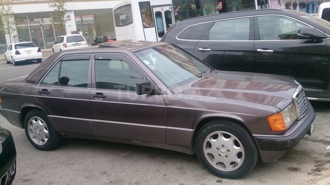 Mercedes 190 1991, 298,000 km - 1.8 l - Bakı