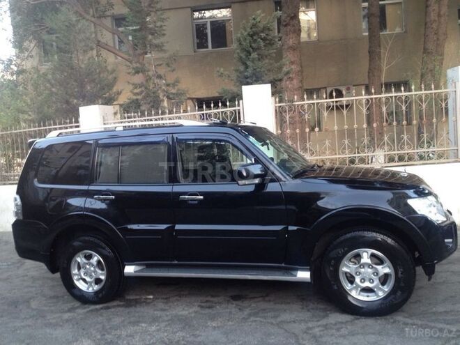 Mitsubishi Pajero 2007, 180,000 km - 3.0 l - Bakı