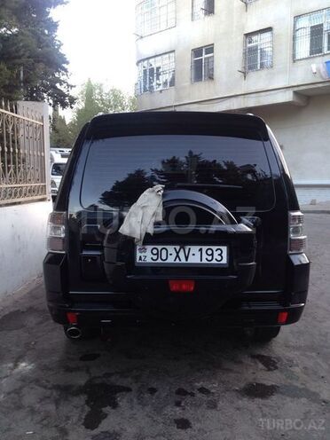 Mitsubishi Pajero 2007, 180,000 km - 3.0 l - Bakı