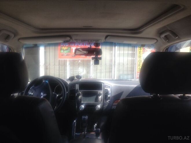 Mitsubishi Pajero 2007, 180,000 km - 3.0 l - Bakı
