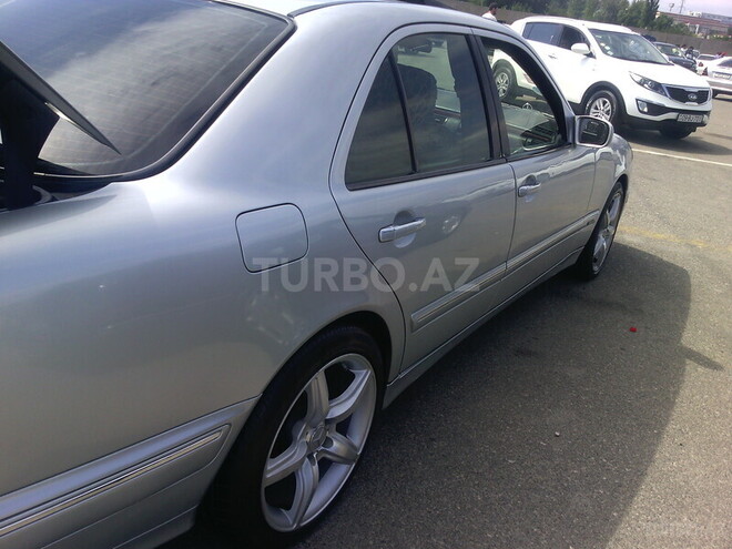 Mercedes E 220 1999, 278,546 km - 2.2 l - Bakı
