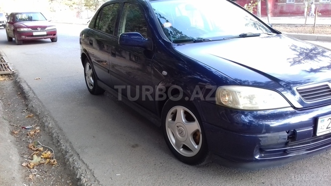 Opel Astra 1999, 300,000 km - 1.6 l - Gəncə