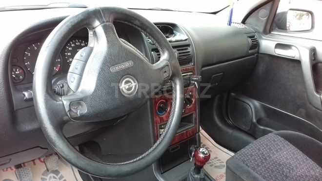 Opel Astra 1999, 300,000 km - 1.6 l - Gəncə