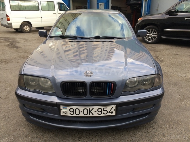 BMW 318 1999, 270,000 km - 1.8 l - Bakı
