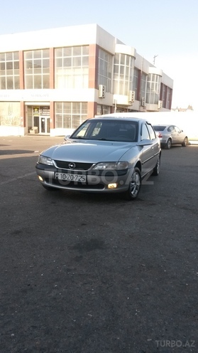 Opel Vectra 1996, 300,000 km - 1.8 l - Bakı