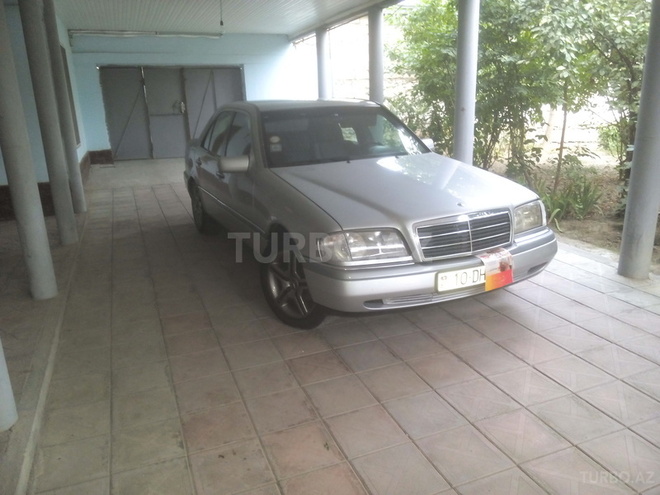 Mercedes C 200 1995, 371,000 km - 2.0 л - Zərdab