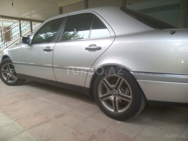 Mercedes C 200 1995, 371,000 km - 2.0 л - Zərdab