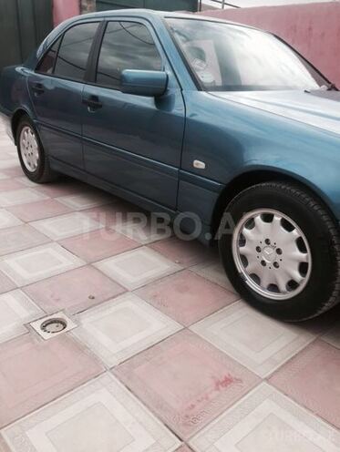 Mercedes C 200 1999, 28,000 km - 2.0 l - Sumqayıt