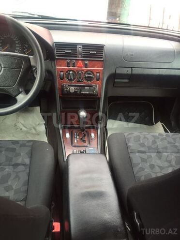 Mercedes C 200 1999, 28,000 km - 2.0 l - Sumqayıt