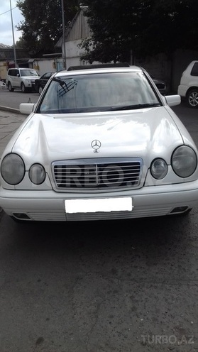 Mercedes E 240 1998, 237,546 km - 2.4 l - Ağdaş