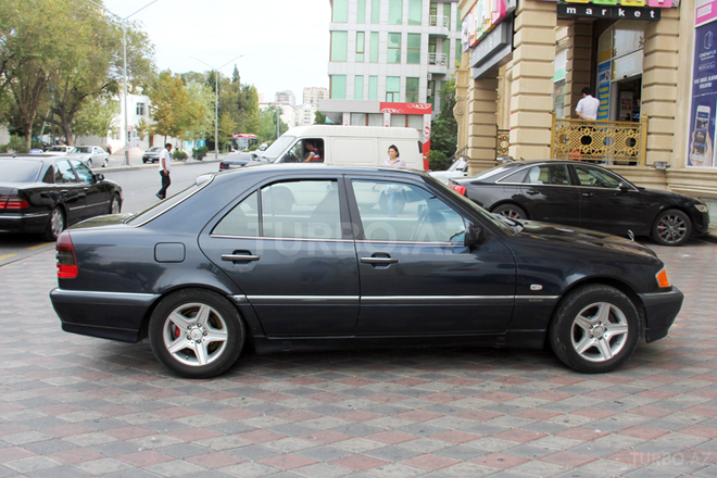 Mercedes C 180 1998, 180,000 km - 1.8 l - Bakı