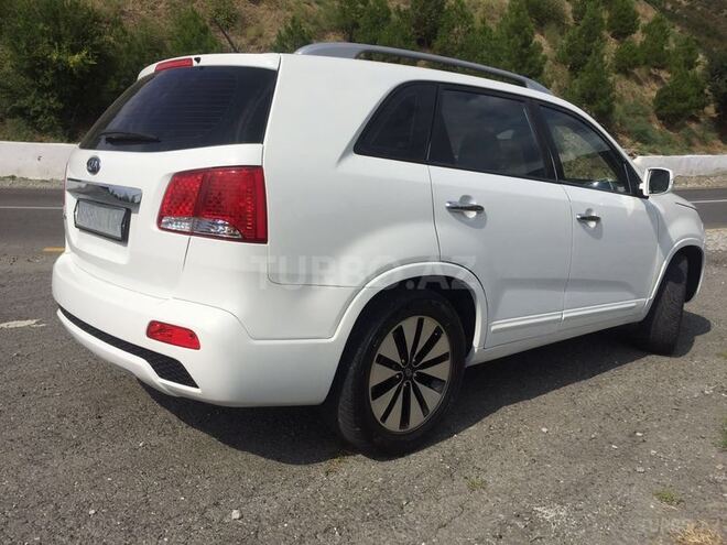 Kia Sorento 2011, 72,300 km - 2.4 l - Ağsu