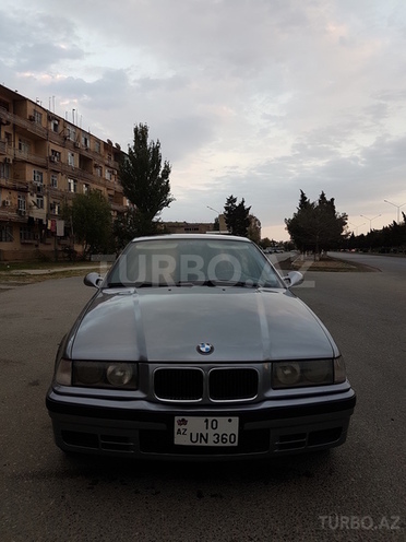 BMW 320 1994, 225,000 km - 2.0 l - Sumqayıt