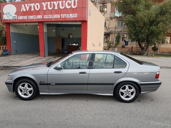 BMW 320 1994, 225,000 km - 2.0 l - Sumqayıt