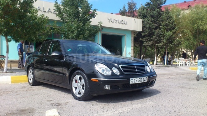 Mercedes E 320 2004, 256,000 km - 3.2 l - Sumqayıt
