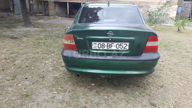 Opel Vectra 1997, 550,000 km - 1.8 л - Balakən